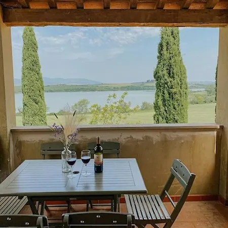 Capo Il Cerro. Mansion Santa Luce