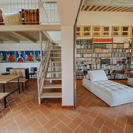 Apartment Capo Il Cerro. Mansion Santa Luce